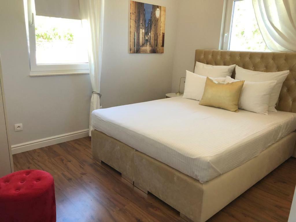 Perla Hvar Aparthotel อิวานโดลัซ ภายนอก รูปภาพ